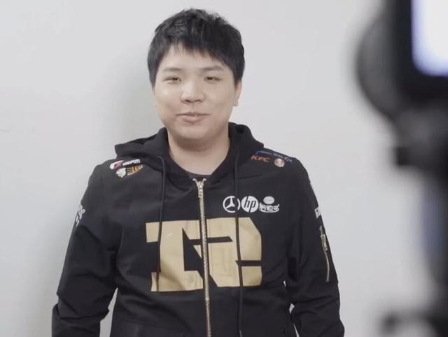 LOL:RNG三位上单中目前仅AJ在韩服王者，这次S9带AJ是否合理？