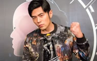 周董LOL趣事 喜欢玩打野剑圣 上单剑姬