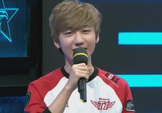 Faker赛后采访：教练拜托我们一定要赢