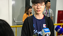 亚运会lol赛后采访Faker：韩国国家电视台直播很开心