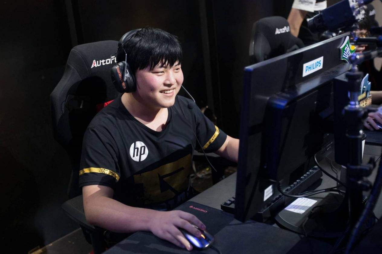 LPL夏季总决赛RNG vs IG：赛前垃圾话