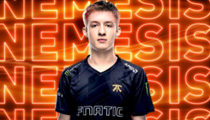 FNC新赛季0-2开局网友怒喷新中单Nemesis S04教练推特为其抱不平