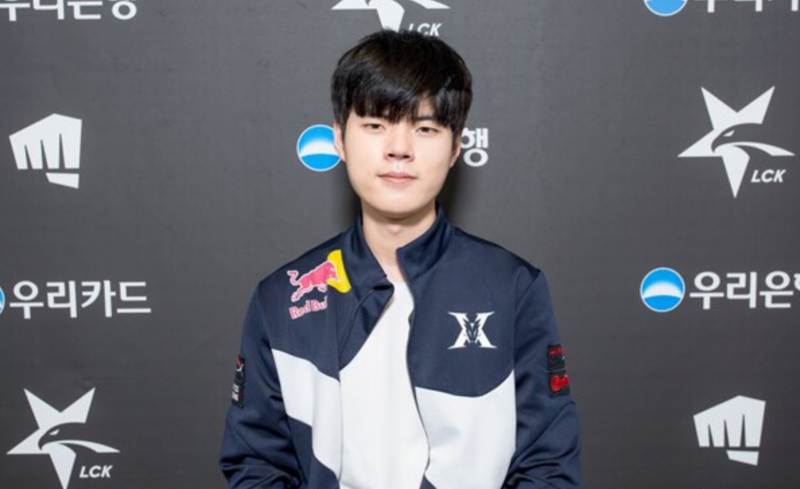 Deft：再遇到Uzi谁准备得更好谁就能赢