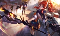 《LOL》战斗学院拉克丝至臻和普通对比介绍
