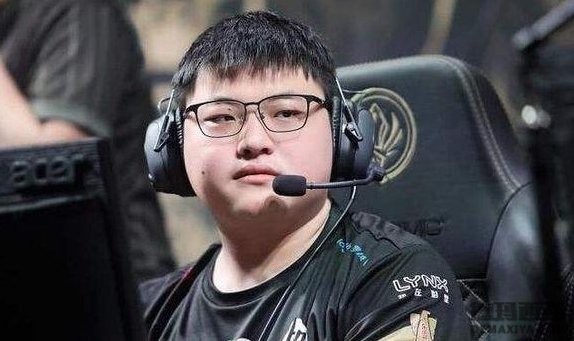 NB老板爆料：当年自己差一点买了Faker